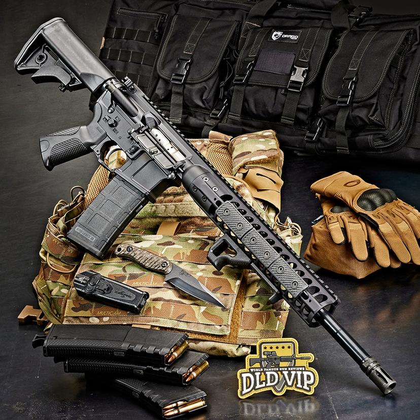 LWRC DI M6IC 300BLK 16" - 1