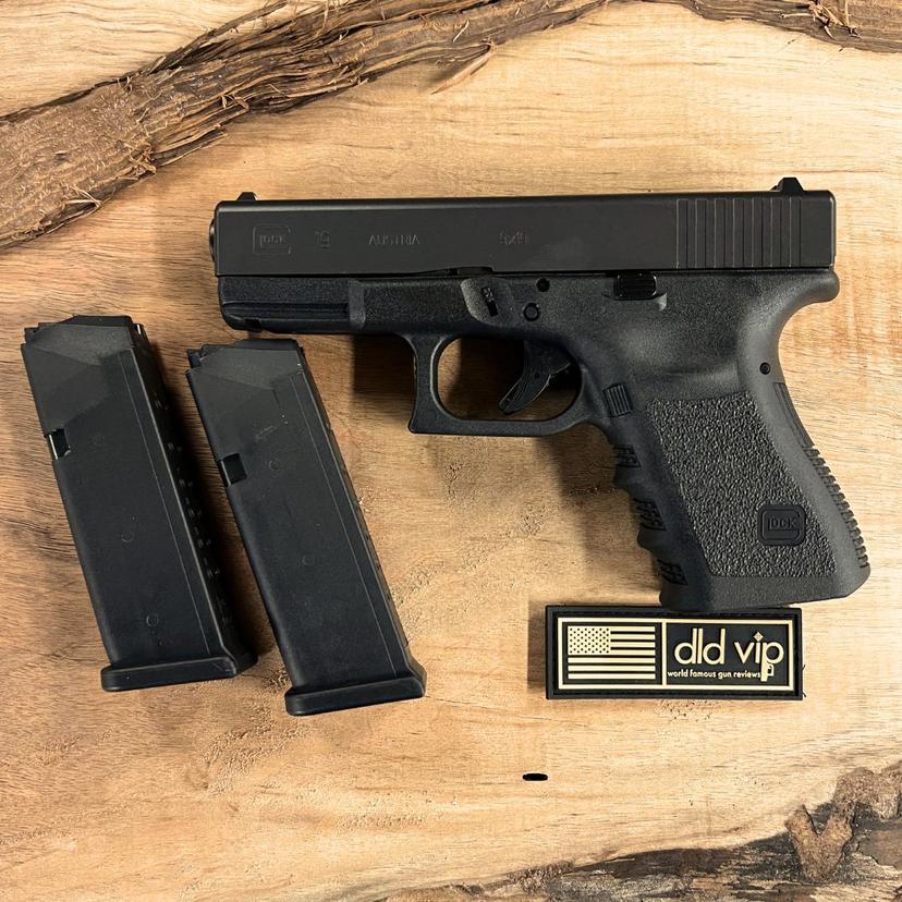 **USED** Glock 19 Gen3 9mm - 1