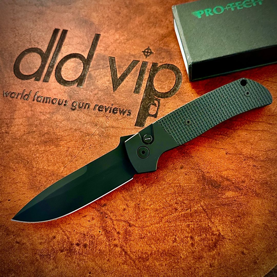 Pro-Tech Knives  ATCF Terzuola-OPERATOR Auto  Terzuola Design Operator  DLC Black  MAGNACUT Blade w/ Textured BLK G10 Inlay& BLK Handles/ Tritium Buttom BT2715-OPERATOR